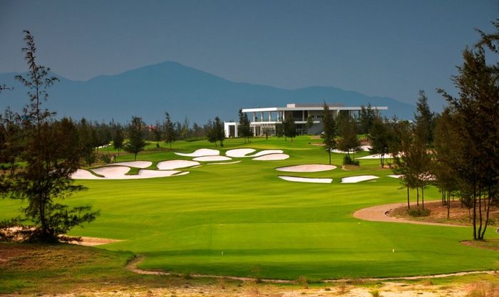 Sân golf Đầm Vạc ở Vĩnh Phúc - nơi giải trí cho những ngày cuối tuần