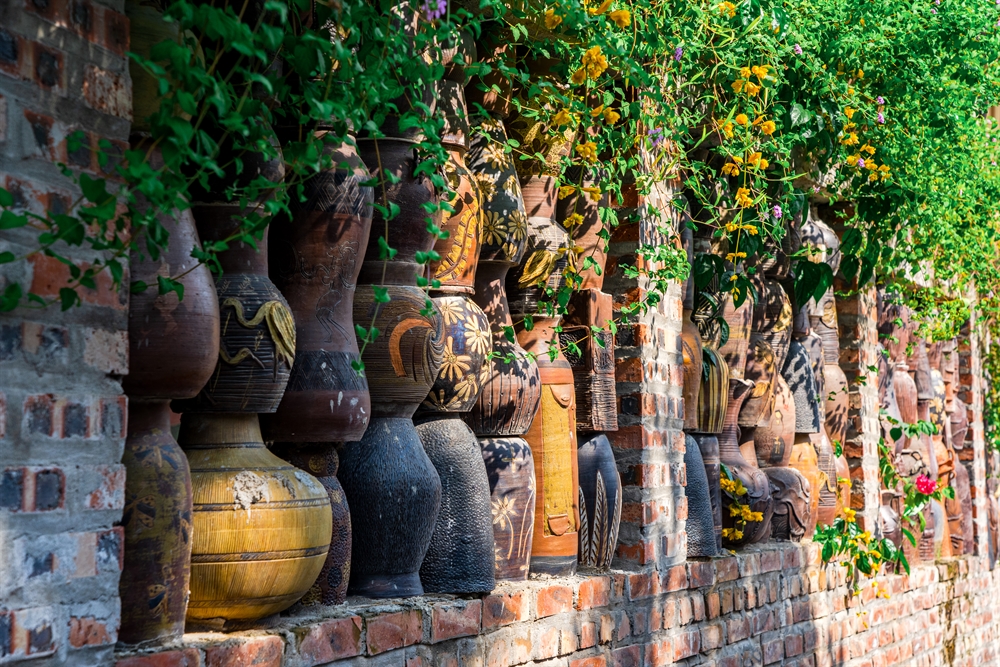 Làng gốm Hương Canh