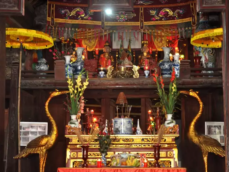 Đình Lâu Thượng